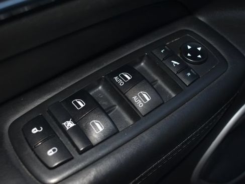 Used 2018 Jeep Grand Cherokee Summit AWD/4WD image 21