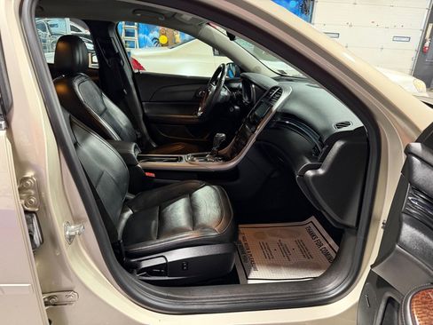 Used 2013 Chevrolet Malibu LT image 18
