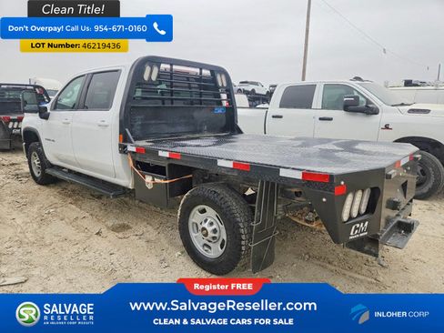 Used 2024 Chevrolet Silverado 2500 LT w/ Convenience Package AWD/4WD image 3