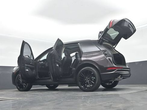 Used 2023 Lincoln Corsair Reserve w/ Equipment Group 201A FWD image 76