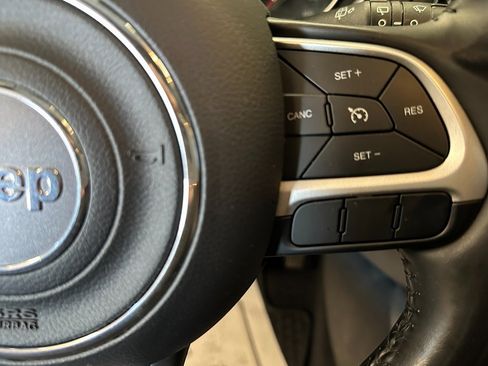 Used 2020 Jeep Compass Sport w/ Cold Weather Group image 11