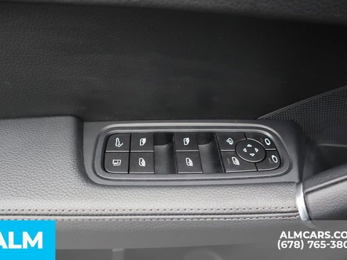 Used 2022 Porsche Cayenne E-Hybrid Coupe image 13