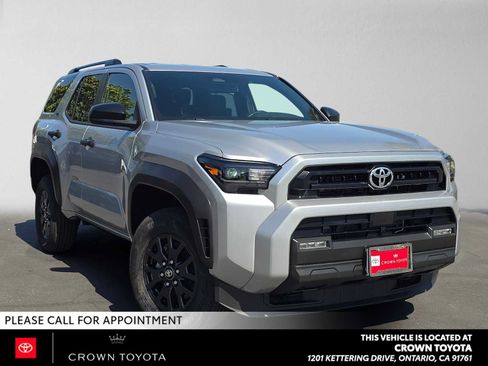 Certified 2026 Toyota 4Runner SR5 AWD/4WD image 1