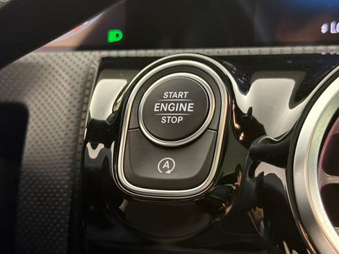Used 2023 Mercedes-Benz CLA 250 image 20