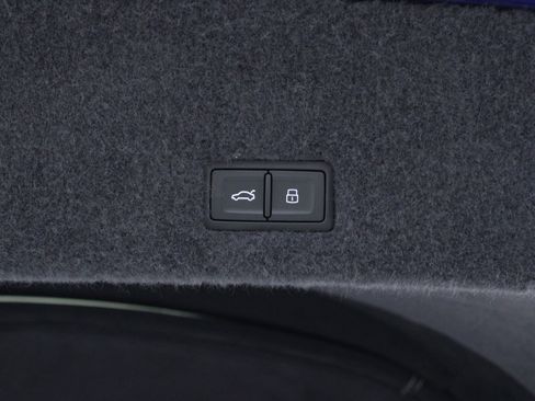 Used 2024 Lamborghini Urus Performante image 18