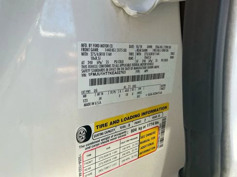 Used 2019 Ford Expedition XLT image 34