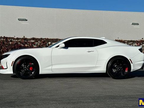 Certified 2023 Chevrolet Camaro LT w/ RS Package image 7