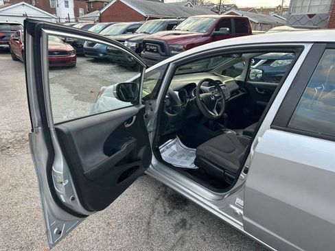 Used 2012 Honda Fit image 9