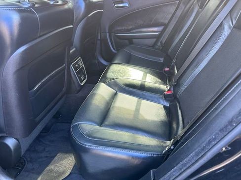 Used 2015 Dodge Charger R/T w/ Plus Group RWD image 21