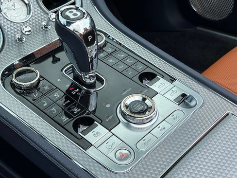 Used 2023 Bentley Continental GT Mulliner AWD/4WD image 30