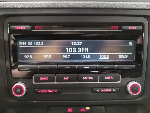 Used 2014 Volkswagen Jetta SE FWD image 3
