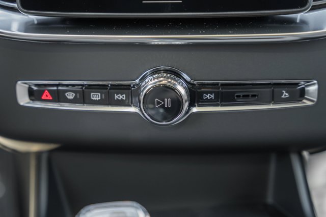 New 2026 Volvo XC90 T8 Plus w/ Protection Package Premier AWD/4WD image 23