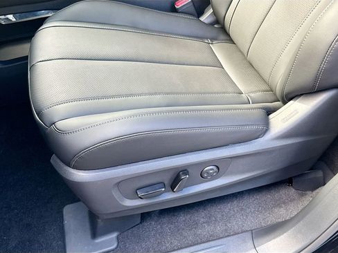 Certified 2026 INFINITI QX60 Luxe w/ Cargo Package FWD image 21