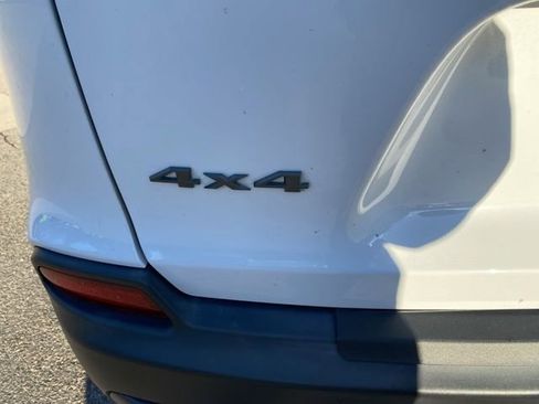 Used 2022 Jeep Cherokee Trailhawk w/ Technology Group B image 13