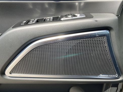 Certified 2025 Kia Telluride SX FWD image 14