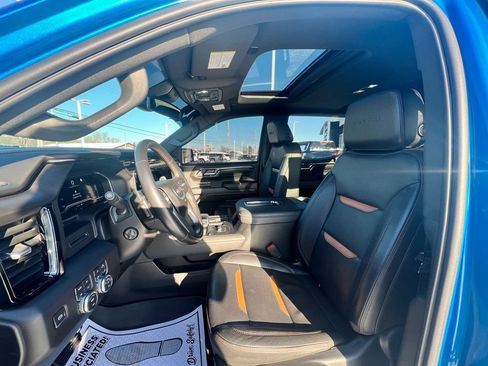 Used 2022 GMC Sierra 1500 AT4 w/ Sierra Safety Plus Package image 43