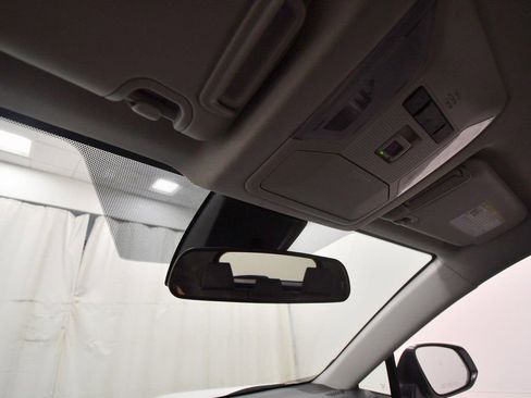 Used 2024 Toyota RAV4 XLE image 25