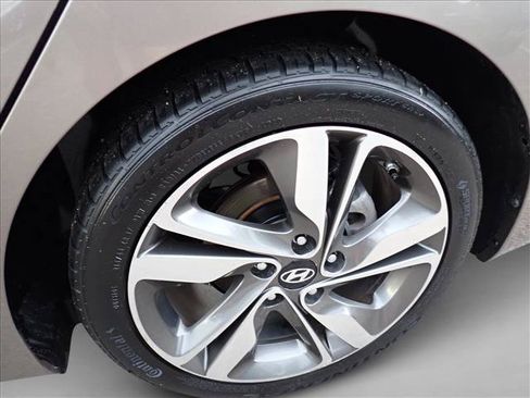 Used 2014 Hyundai Elantra Limited FWD image 7