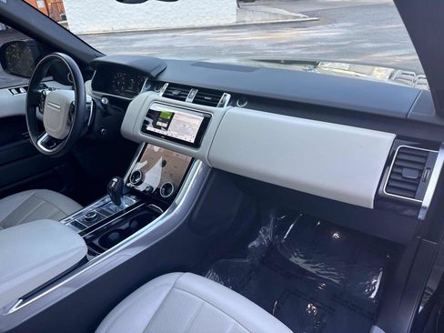 Used 2022 Land Rover Range Rover Sport HSE Silver Edition AWD/4WD image 29