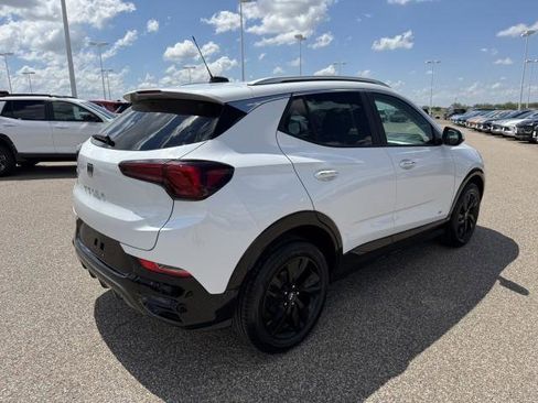 New 2026 Buick Encore GX Sport Touring image 8