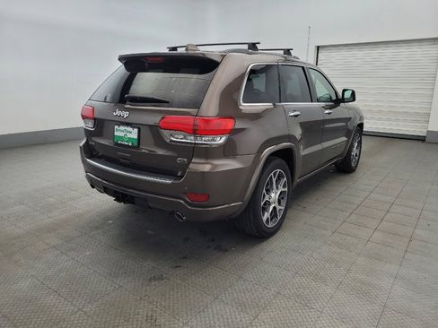 Used 2019 Jeep Grand Cherokee Overland image 9