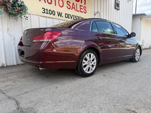 Used 2008 Toyota Avalon XLS FWD image 4