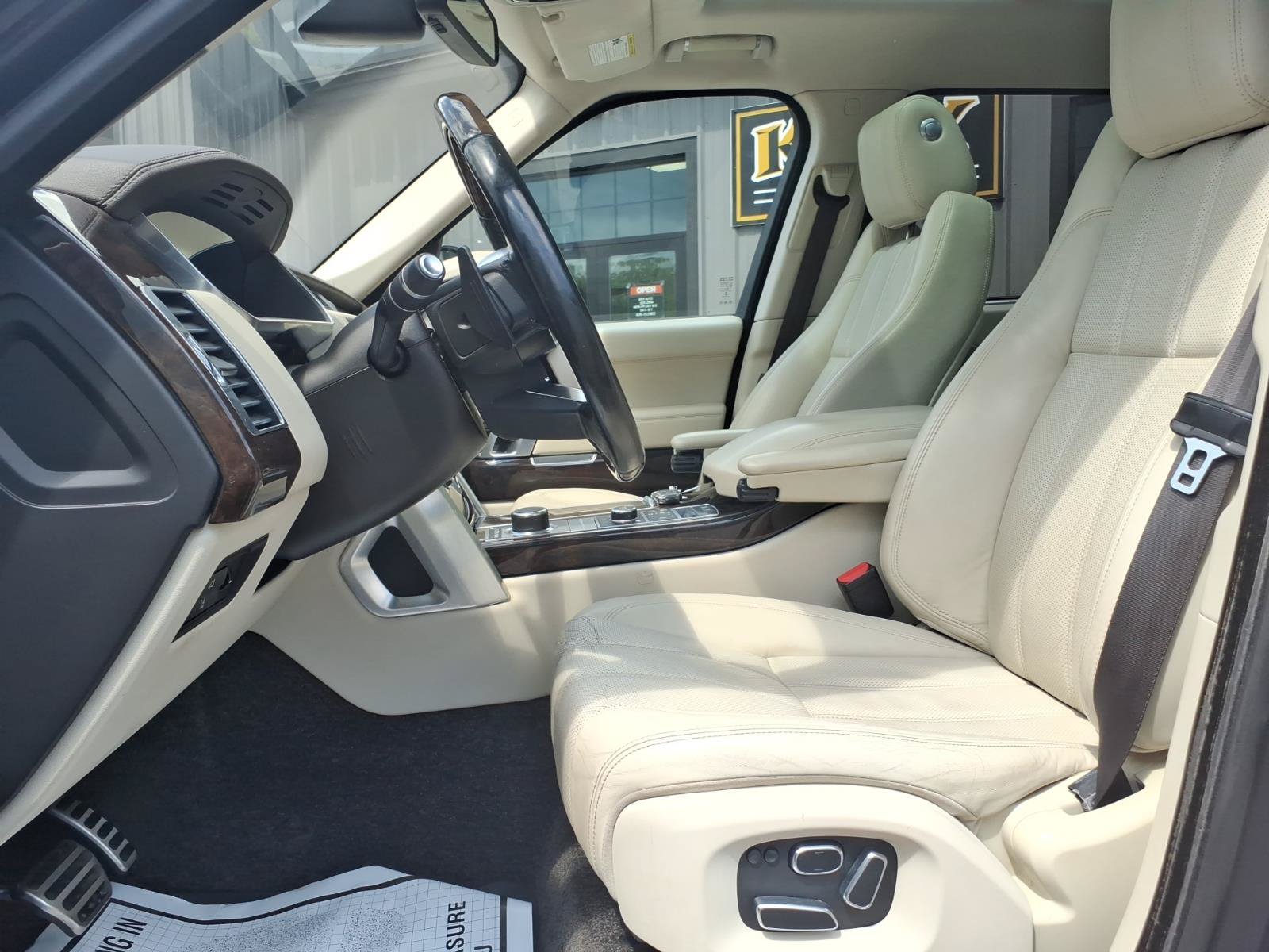 Used 2014 Land Rover Range Rover Long Wheelbase Supercharged AWD/4WD image 8