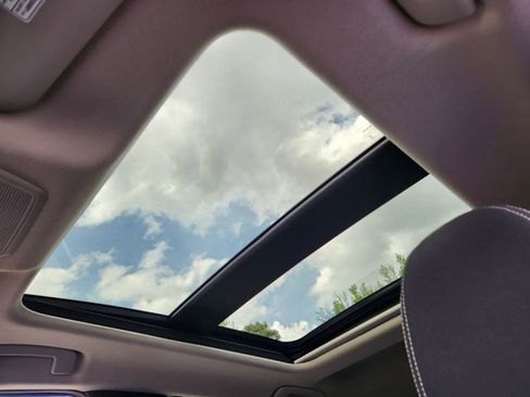 New 2026 Nissan Kicks SV FWD image 10