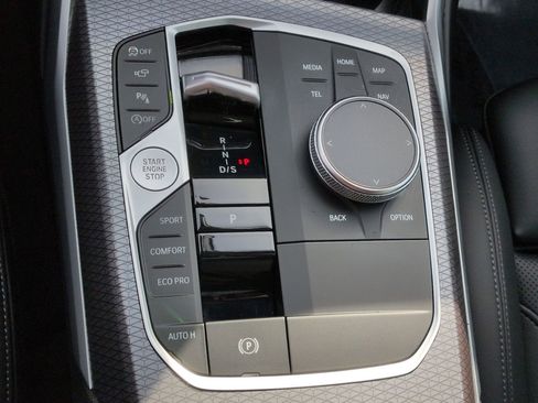 Used 2025 BMW 330i 330i w/ Convenience Package image 26