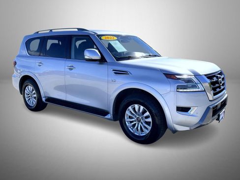 Used 2022 Nissan Armada SV image 3