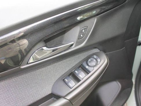 Used 2025 Chevrolet TrailBlazer LT image 17