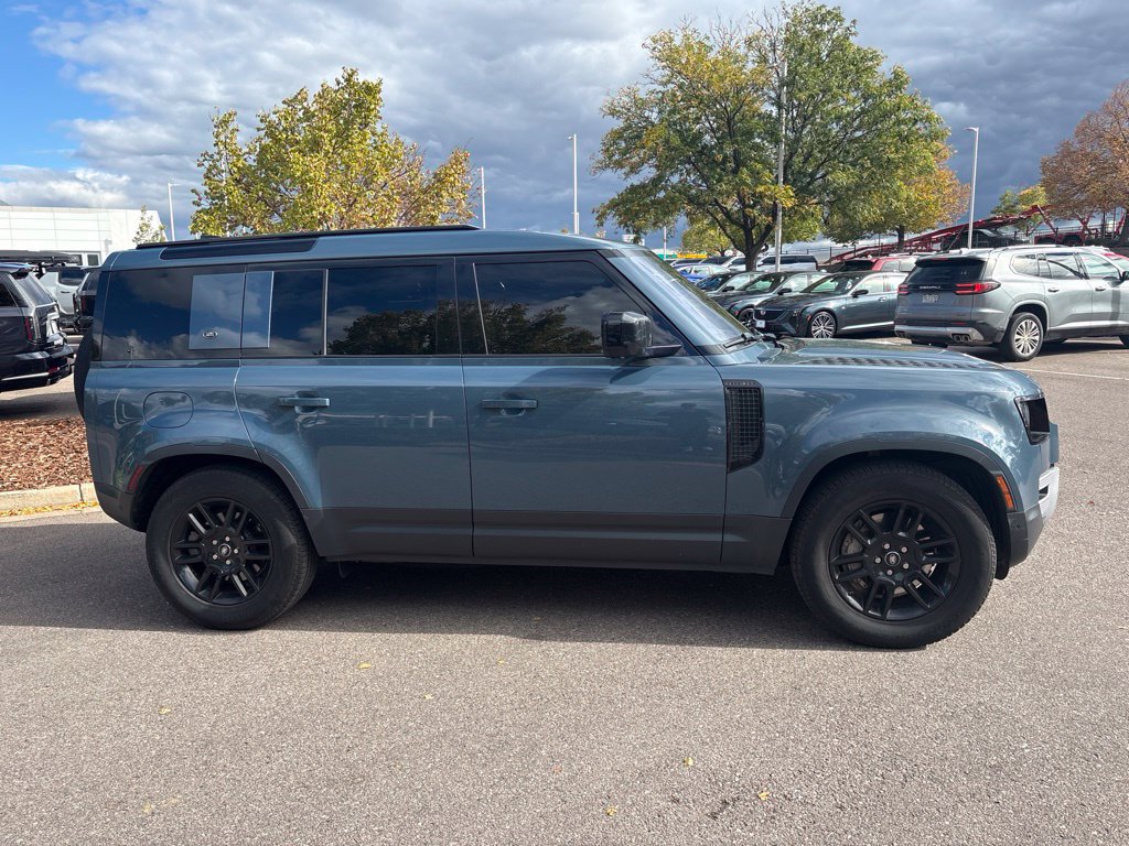 Used 2020 Land Rover Defender 110 SE AWD/4WD image 6