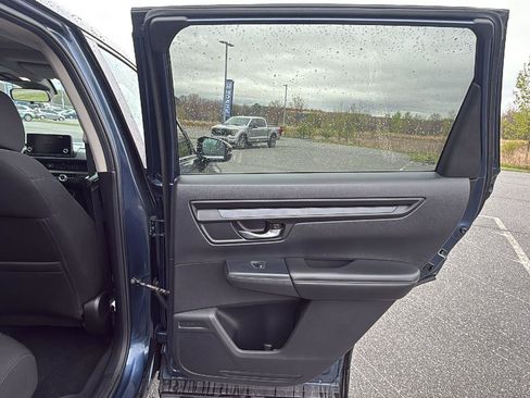 Used 2023 Honda CR-V EX image 19