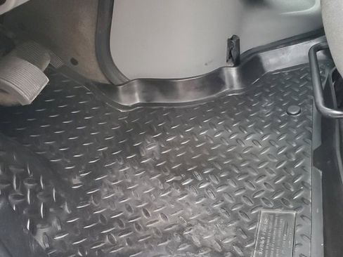 Used 2014 Ford E-150 and Econoline 150 Extended w/ Interior Upgrade Package image 10