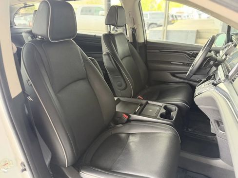 Used 2025 Honda Odyssey Elite image 20