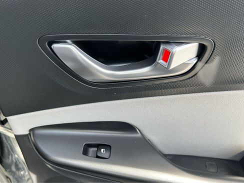 Certified 2023 Hyundai Kona Limited AWD/4WD image 22