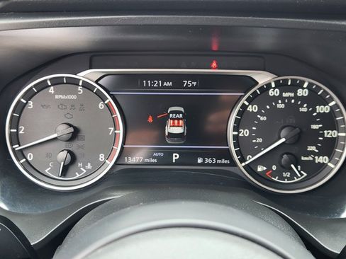 Certified 2024 Nissan Rogue SV w/ SV Premium Package AWD/4WD image 10