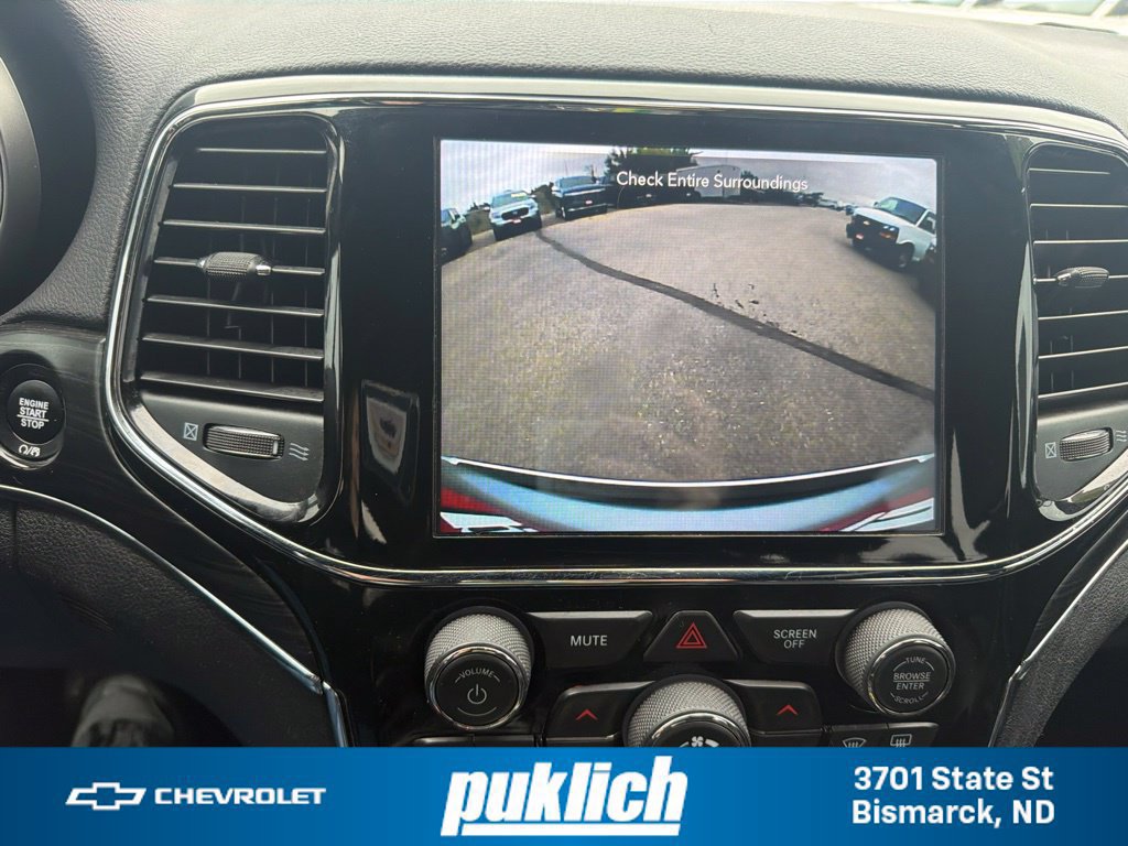 Used 2020 Jeep Grand Cherokee Limited w/ Luxury Group II AWD/4WD image 16