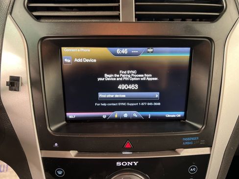 Used 2015 Ford Explorer Limited w/ Equipment Group 302A image 10