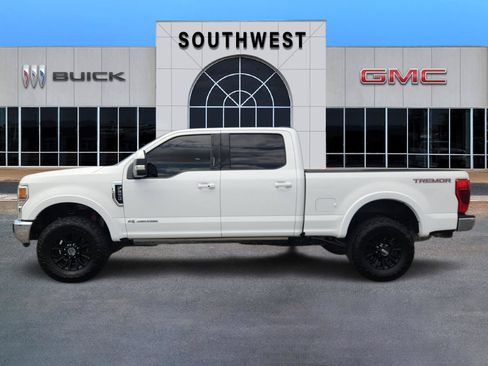 Used 2021 Ford F250 Lariat w/ Tremor Off-Road Package AWD/4WD image 3