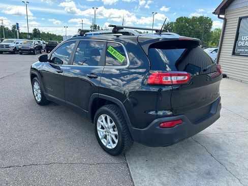 Used 2014 Jeep Cherokee Latitude FWD image 7