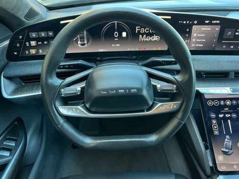 Used 2024 Lucid Air Touring AWD/4WD image 16