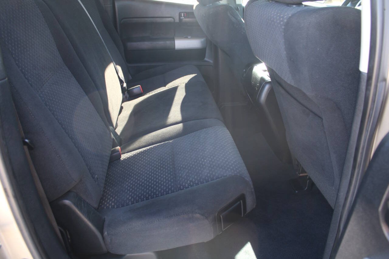 Used 2007 Toyota Tundra SR5 AWD/4WD image 6
