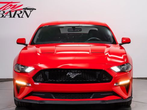 Used 2018 Ford Mustang GT Premium w/ GT Performance Package RWD image 8