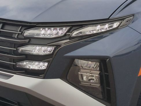Used 2026 Hyundai Tucson SE FWD image 10