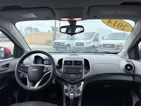 Used 2014 Chevrolet Sonic LT image 14