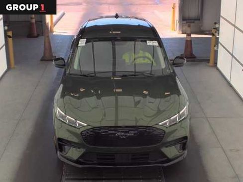 Used 2025 Ford Mustang Mach-E Premium w/ Sport Appearance Package image 1