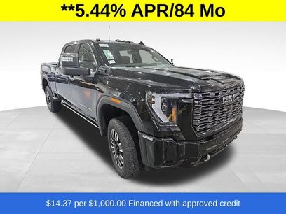 New 2026 GMC Sierra 3500 Denali Ultimate w/ LPO, Black Badging Package