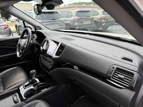 Used 2017 Honda Ridgeline RTL-E image 30