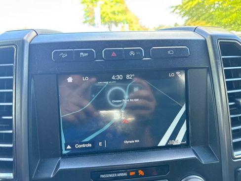 Used 2017 Ford F150 Raptor w/ Equipment Group 802A Luxury AWD/4WD image 28